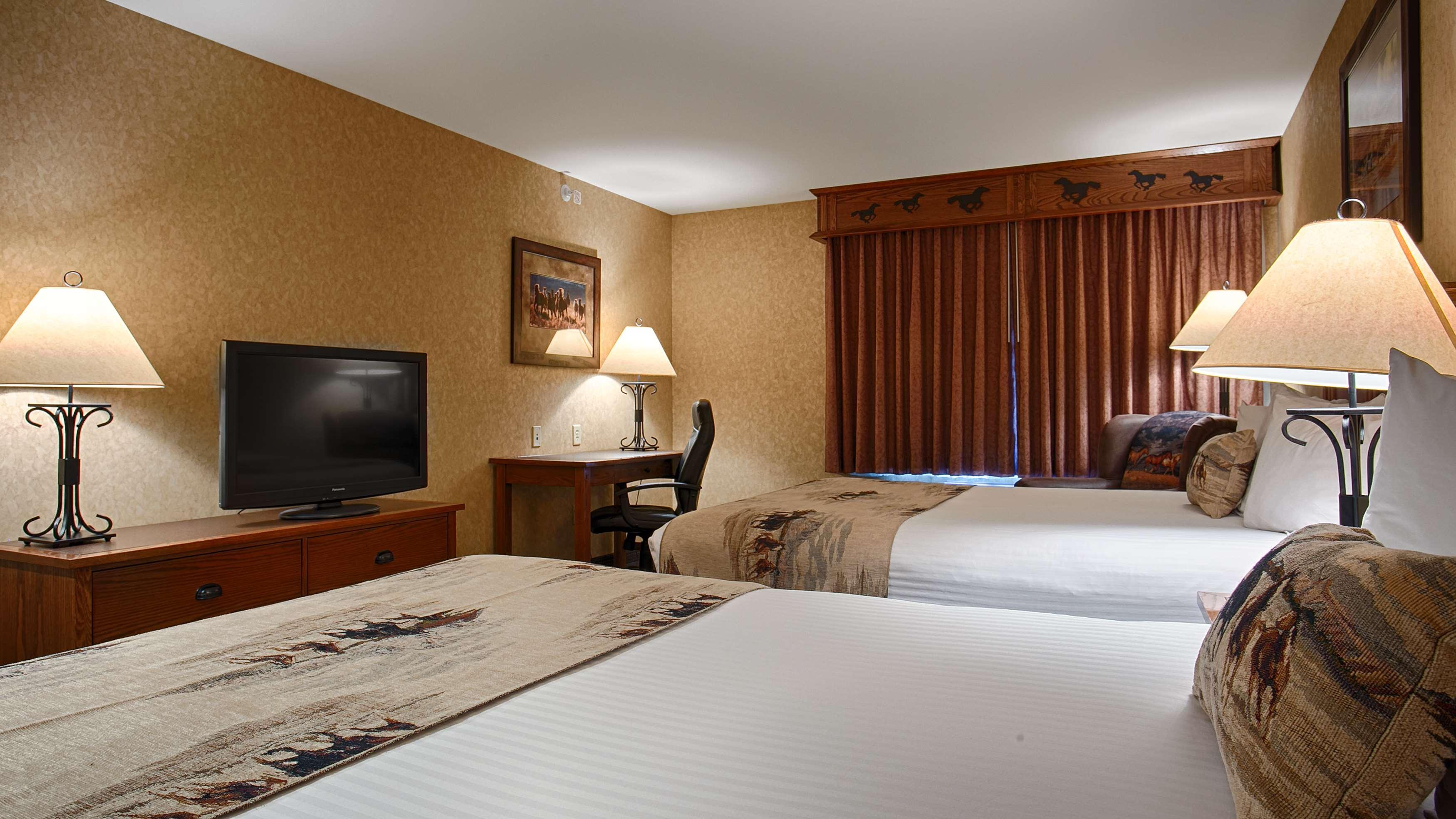 Best Western Plus Kelly Inn And Suites Фарго Экстерьер фото
