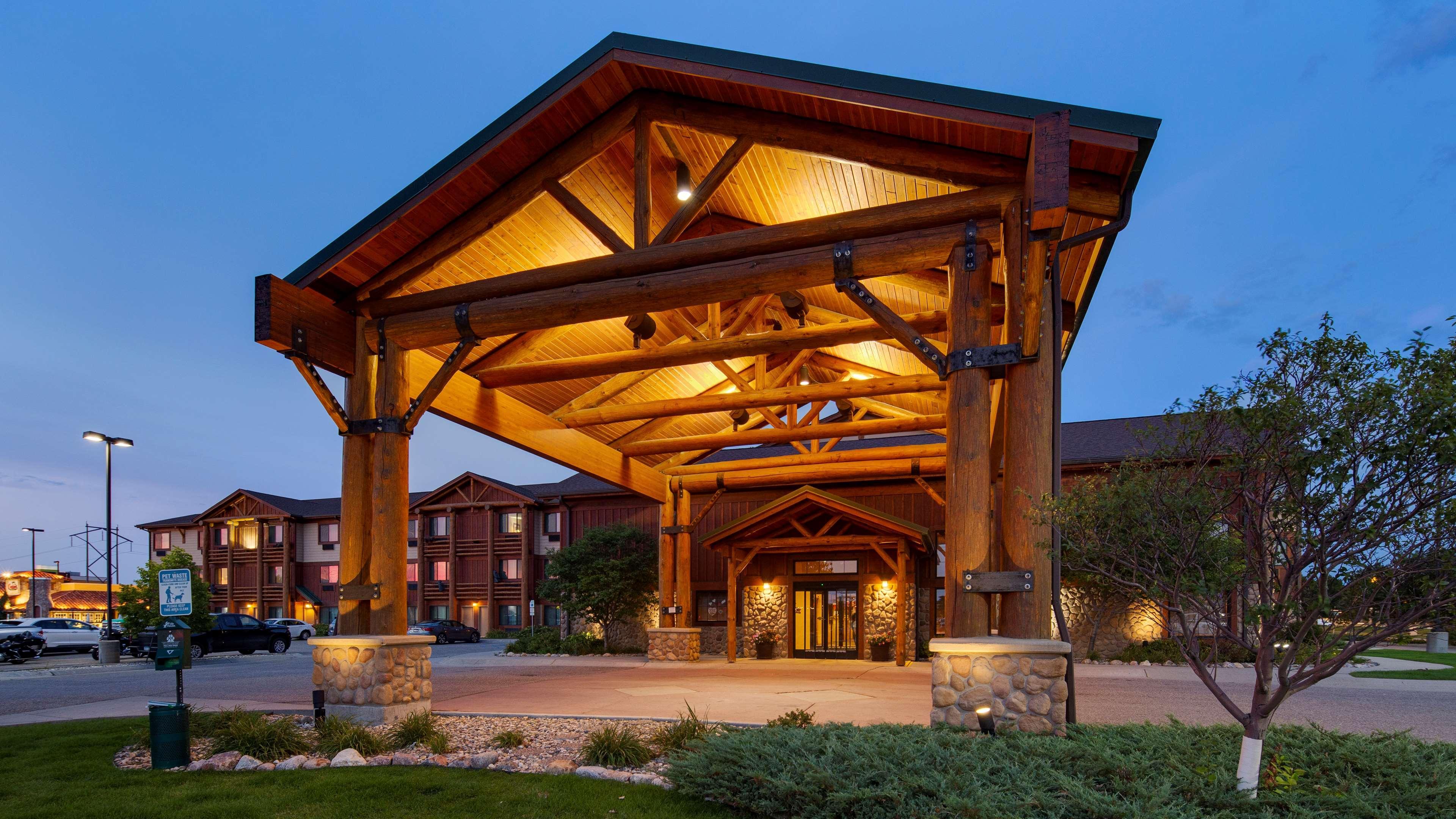 Best Western Plus Kelly Inn And Suites Фарго Экстерьер фото