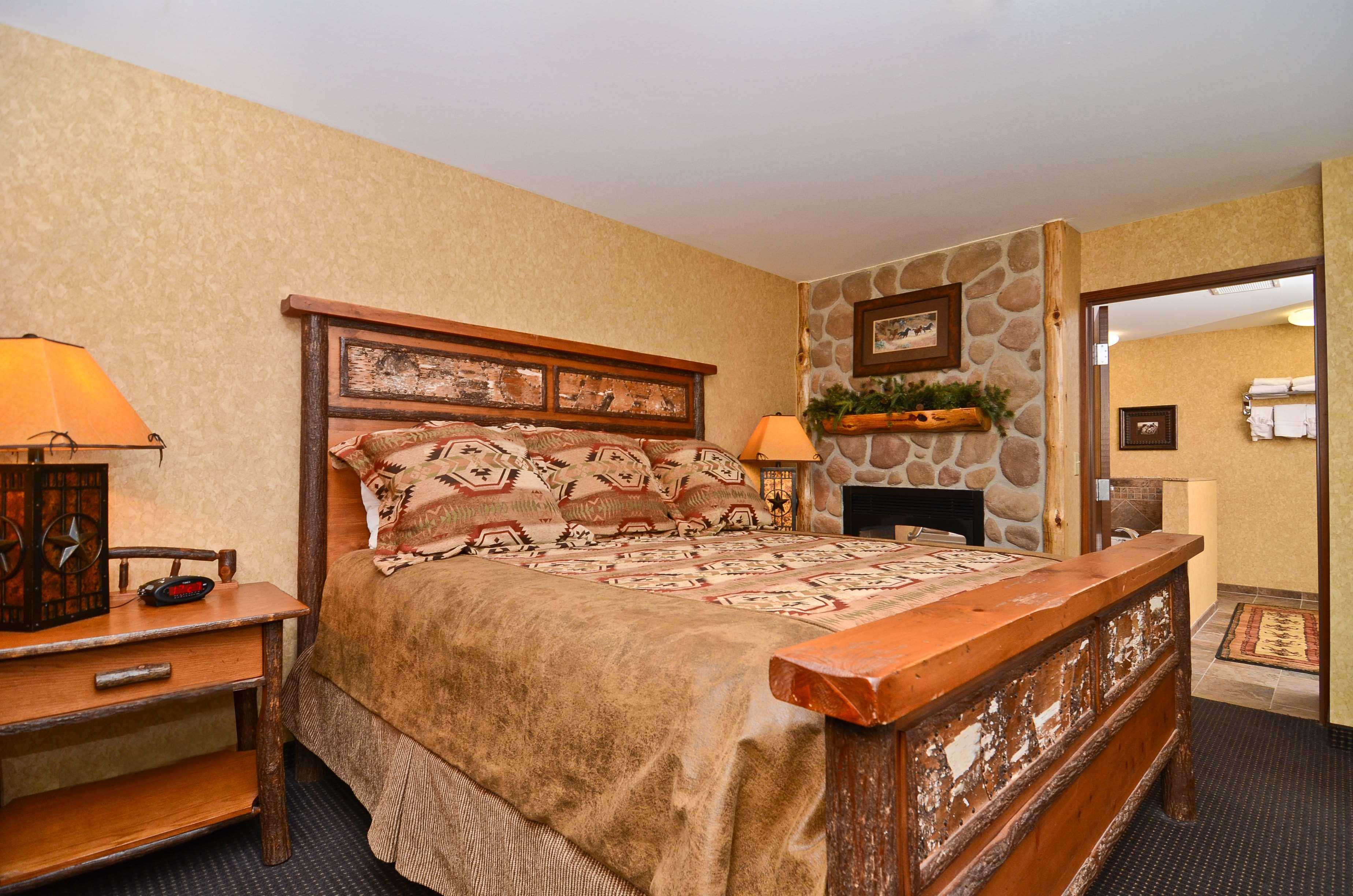 Best Western Plus Kelly Inn And Suites Фарго Экстерьер фото