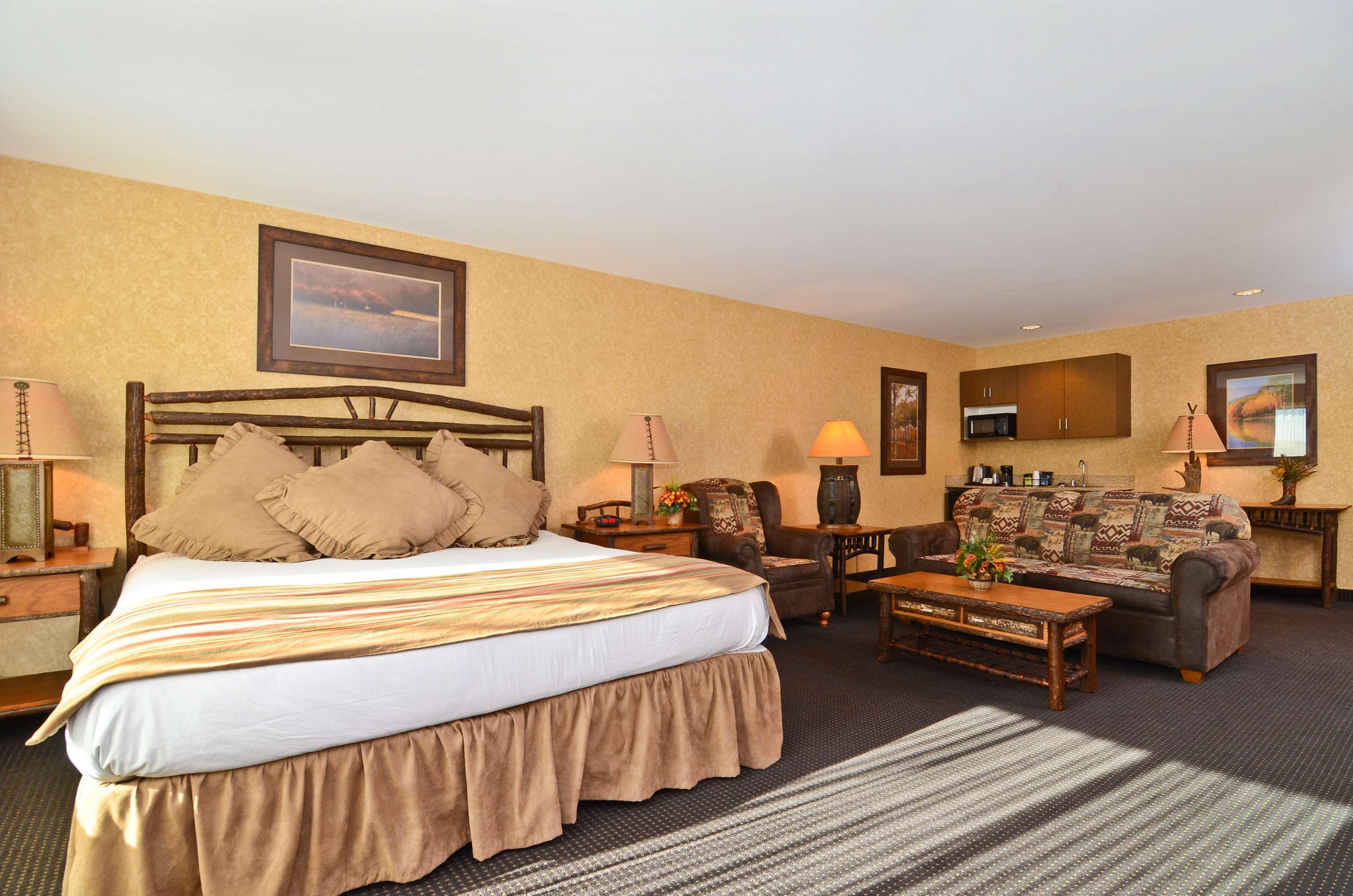 Best Western Plus Kelly Inn And Suites Фарго Экстерьер фото