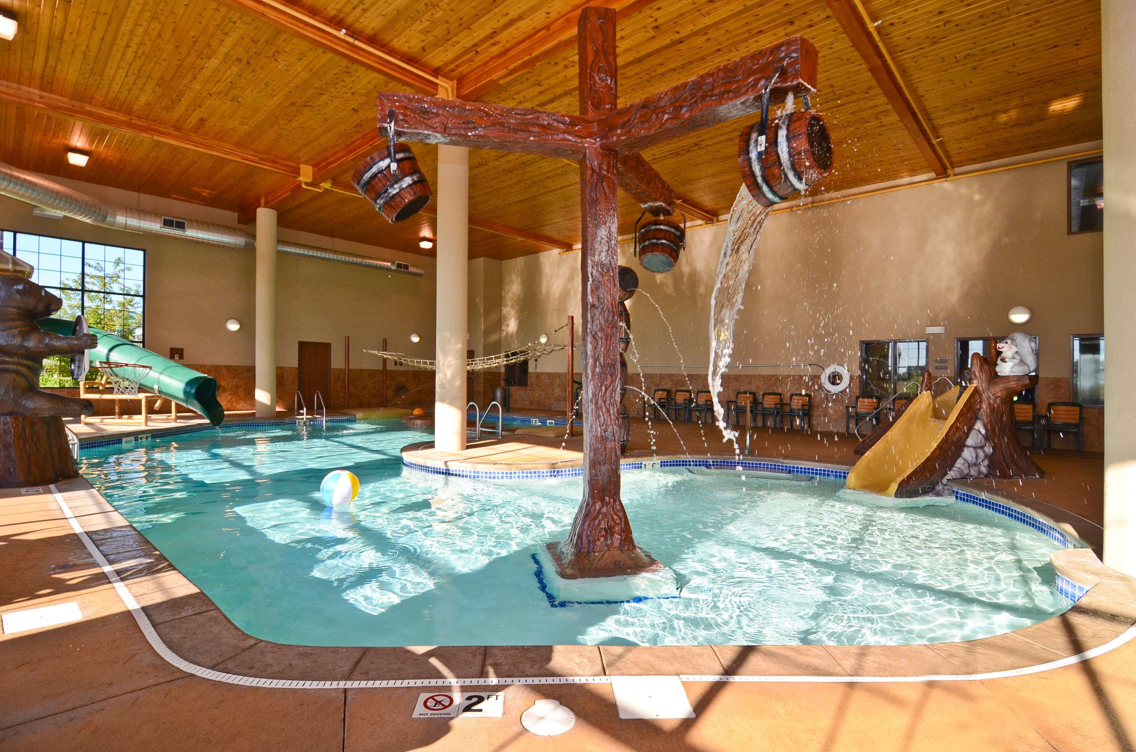Best Western Plus Kelly Inn And Suites Фарго Экстерьер фото